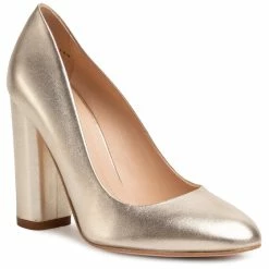 Solo Femme Γυναίκες Γοβάκια Κλειστά παπούτσια 45501-56-I69/000-04-00 Χρυσό